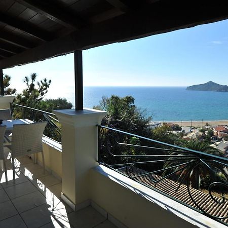 Villa Theodora View Apartments Afroditi Agios Georgios Pagon Luaran gambar